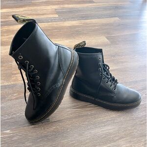 Dr Martin boots W9